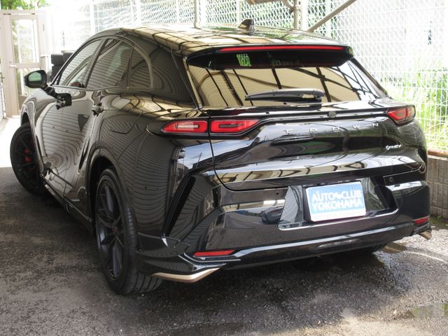 CROWN SPORT