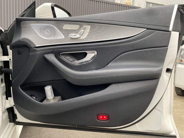 MERCEDES AMG GT 4DOOR coupe HYBRID