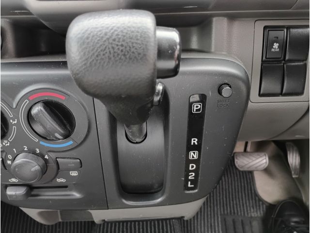 NV100 CLIPPER