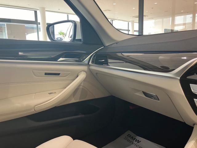 BMW 5series sedan