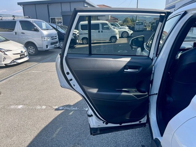 COROLLA CROSS