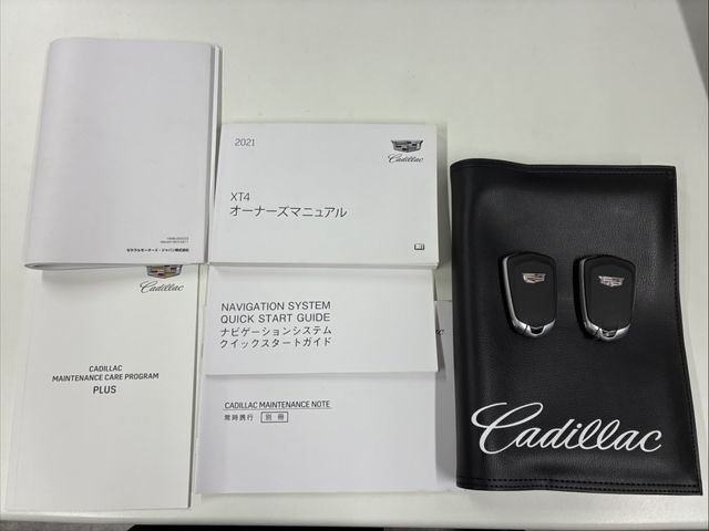 CADILLAC XT4