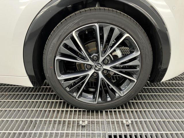 PRIUS 4WD