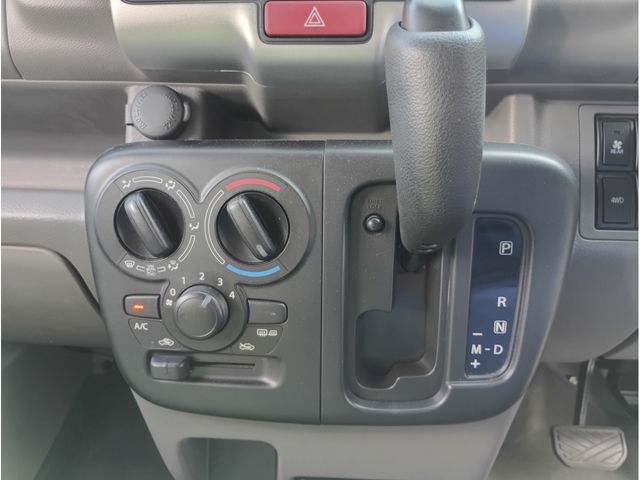 EVERY van 4WD