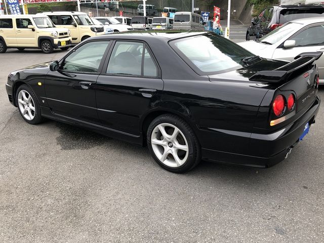 SKYLINE