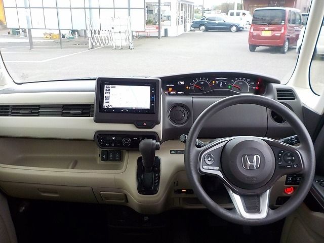 N-BOX