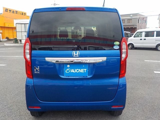 N-BOX