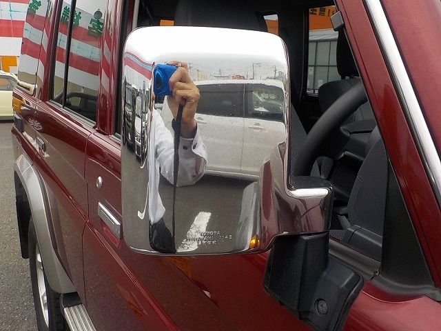LANDCRUISER van