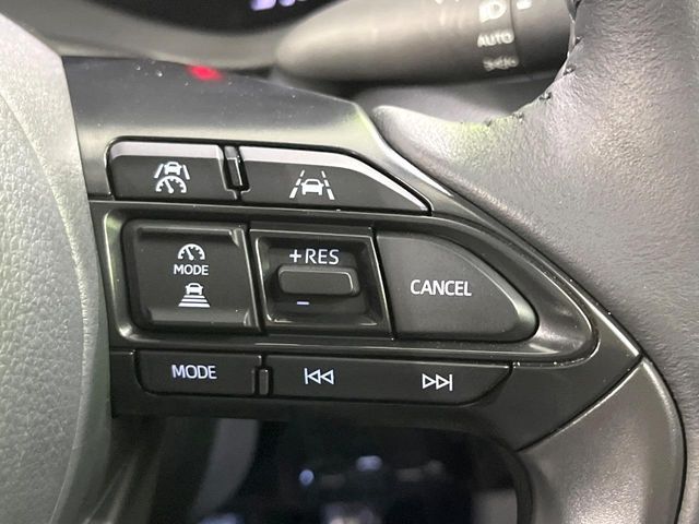 YARIS CROSS HYBRID
