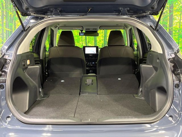 YARIS CROSS HYBRID