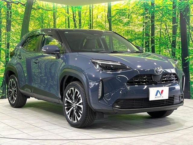 YARIS CROSS HYBRID