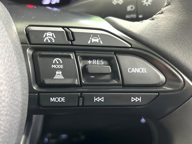 YARIS CROSS HYBRID