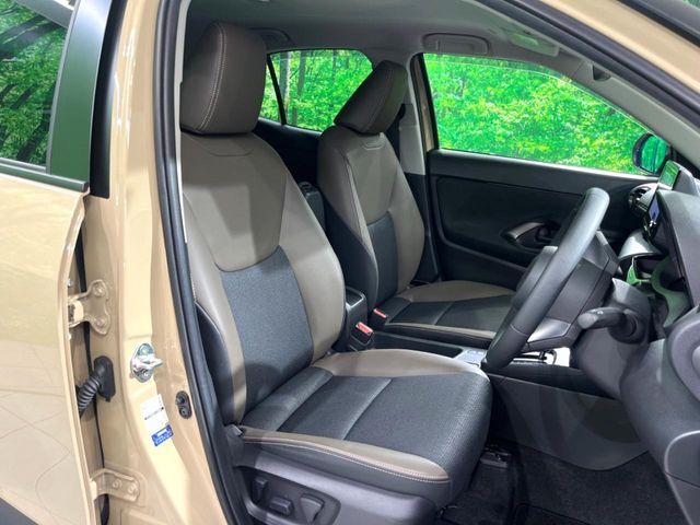 YARIS CROSS HYBRID