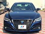 CROWN sedan hybrid