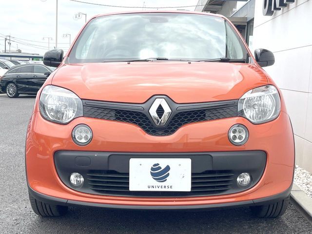 RENAULT TWINGO