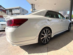 CROWN sedan hybrid