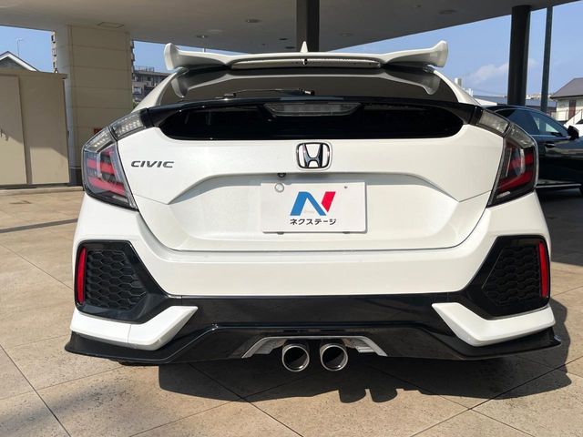 CIVIC hatchback