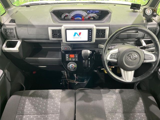 PIXIS MEGA 4WD