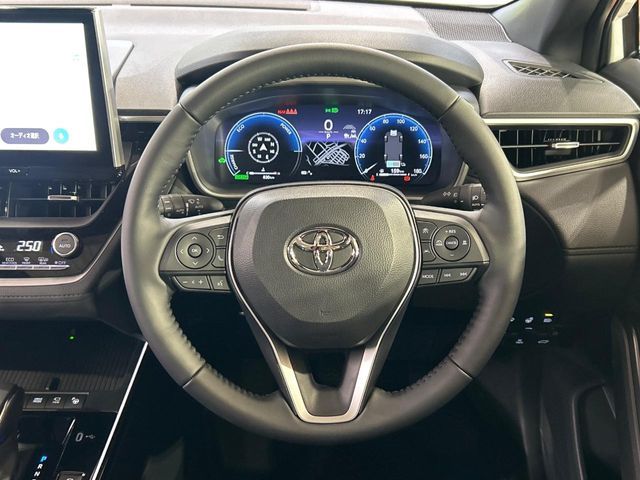COROLLA CROSS HYBRID