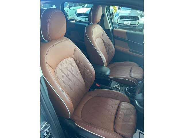 MINI COOPER SE CROSSOVER