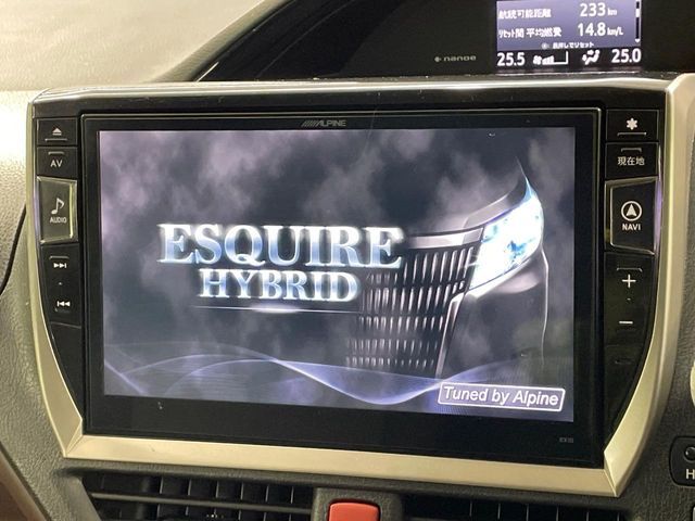 ESQUIRE HYBRID