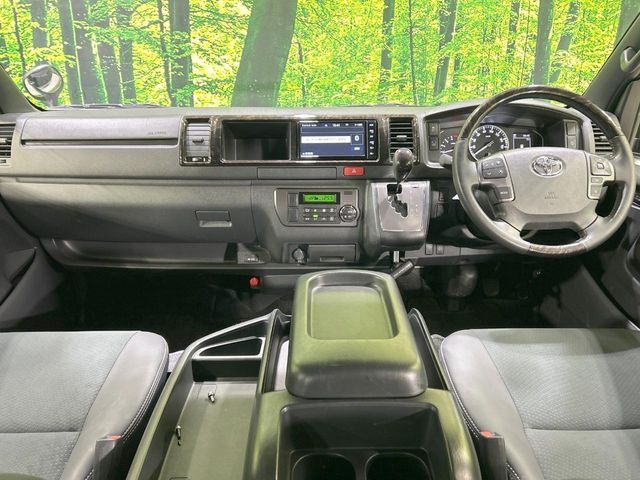 HIACE van 2WD