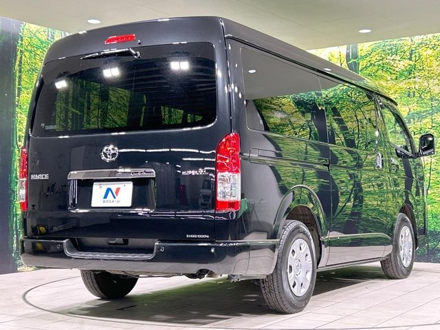 HIACE van 2WD