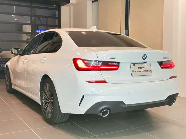 BMW 3 Series sedan