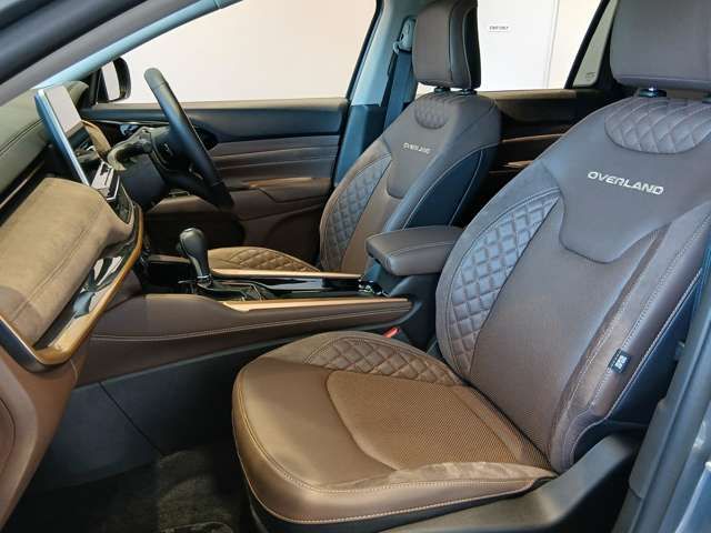 JEEP COMMANDER