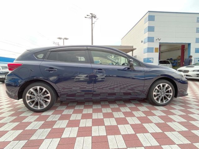 IMPREZA SPORT 4WD