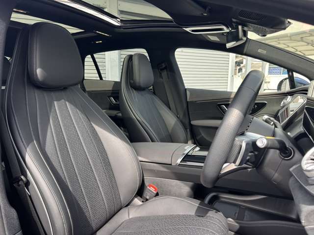 MERCEDES BENZ EQS