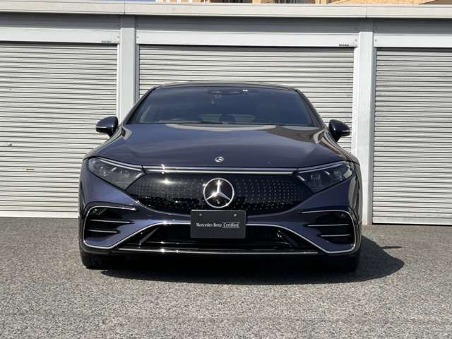 MERCEDES BENZ EQS