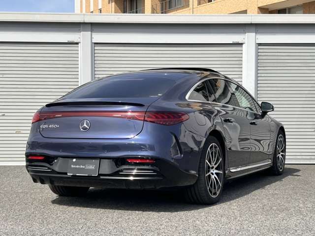 MERCEDES BENZ EQS