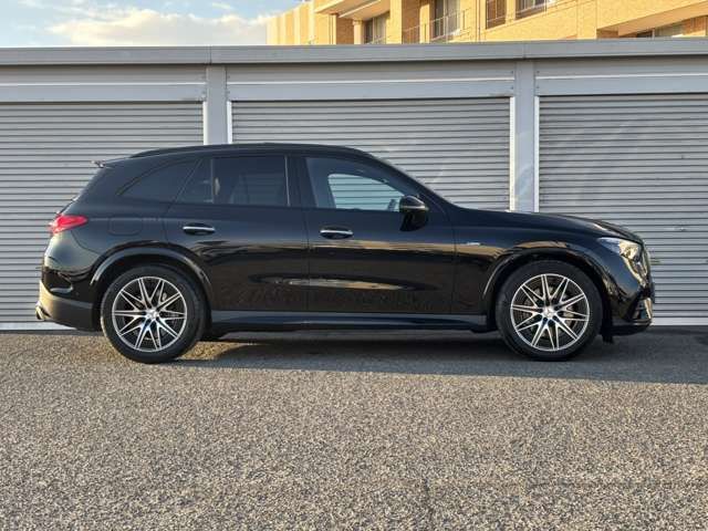 MERCEDES AMG GLCclass