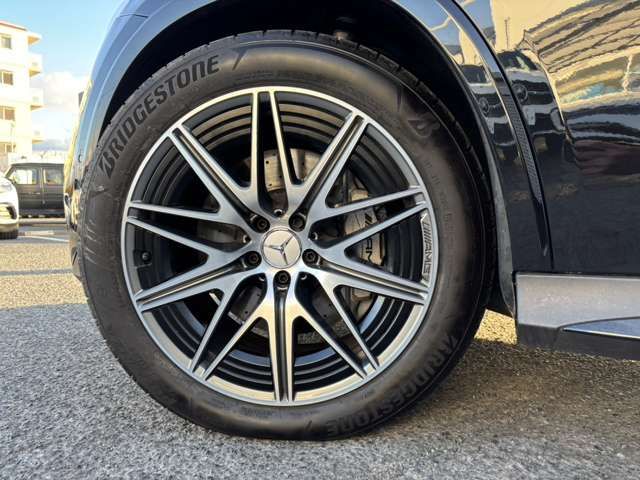 MERCEDES AMG GLCclass