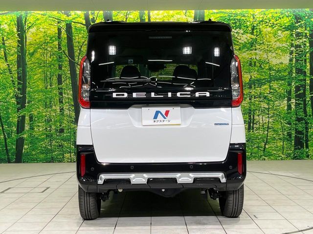 DELICA MINI