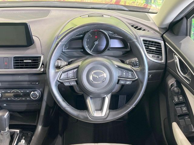 AXELA SPORTS