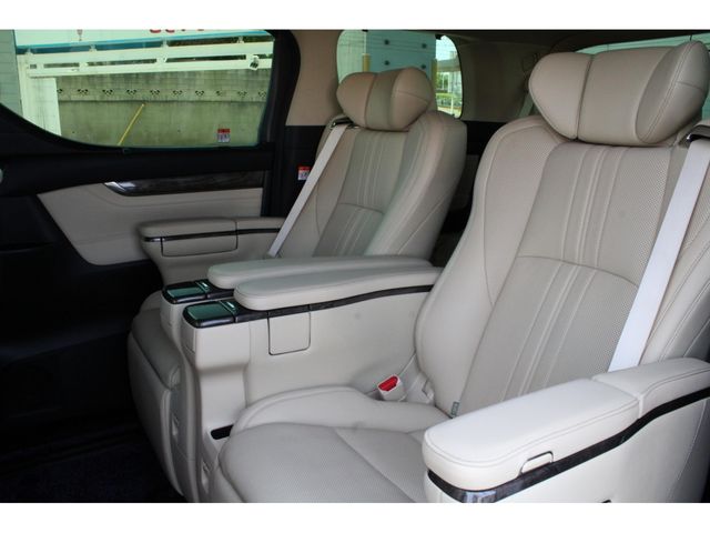 ALPHARD hybrid 4WD