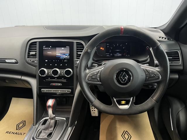 RENAULT MEGANE hatchback