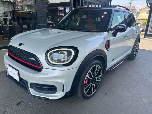 MINI CROSSOVER