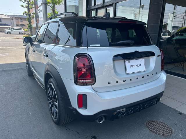 MINI CROSSOVER
