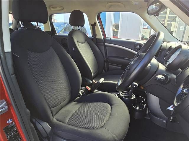 BMW MINI COOPER D CROSSOVER