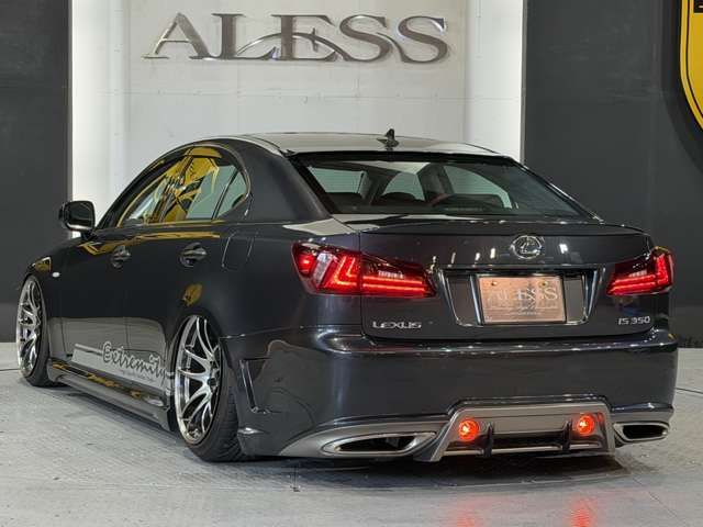 LEXUS IS350
