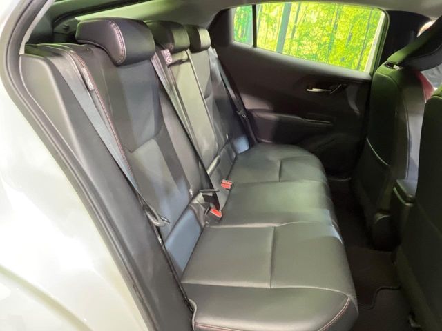 PRIUS 4WD