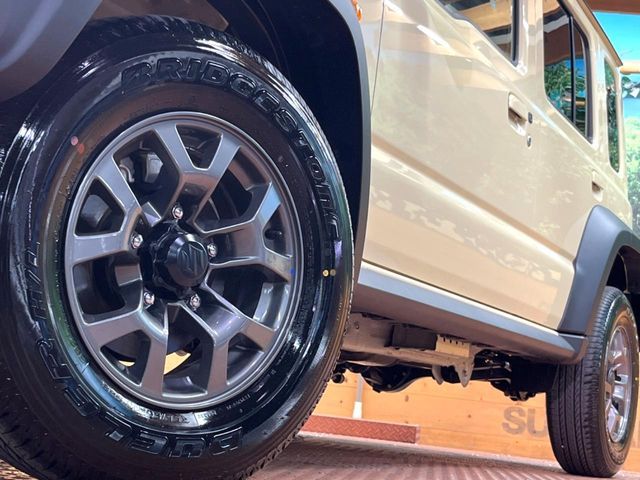 JIMNY NOMADE