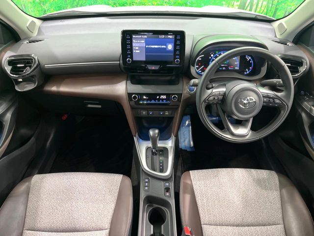 YARIS CROSS HYBRID