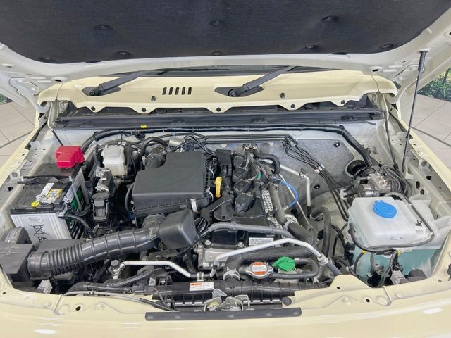 JIMNY NOMADE