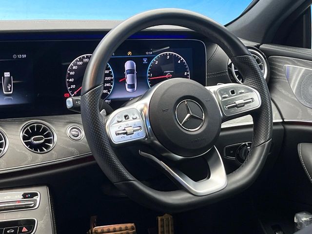 MERCEDES BENZ CLS class