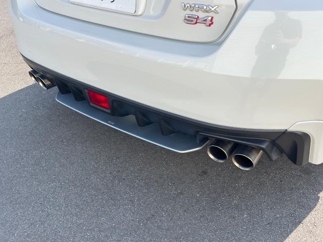 WRX S4