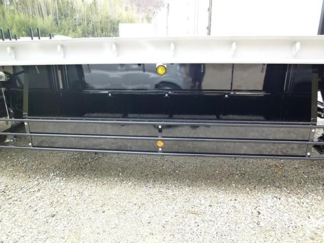 トレクス